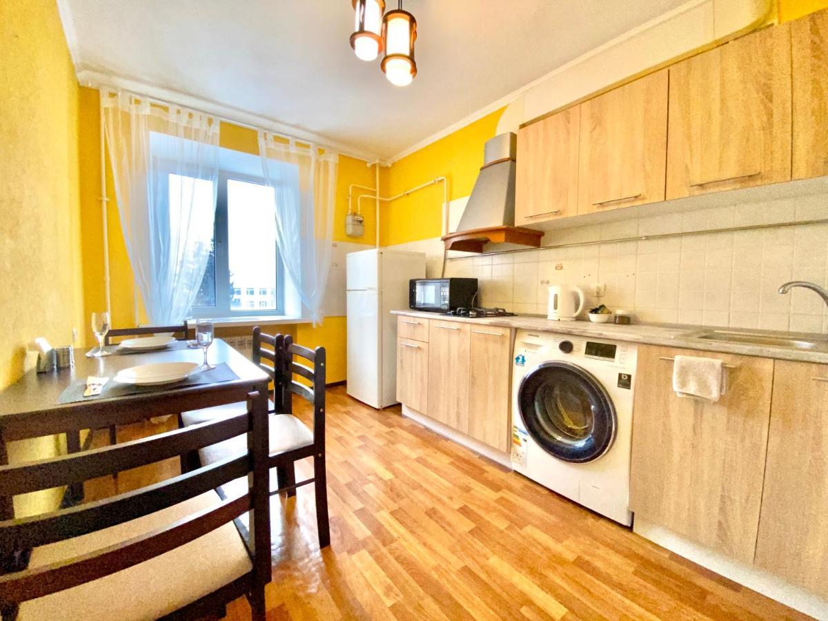 Apartpoltava Центр Полтави, Простора Та Зручна Квартира Біля Пует, 2-Окремі Кімнати, Звітна Документація Для Відрядження Exterior foto