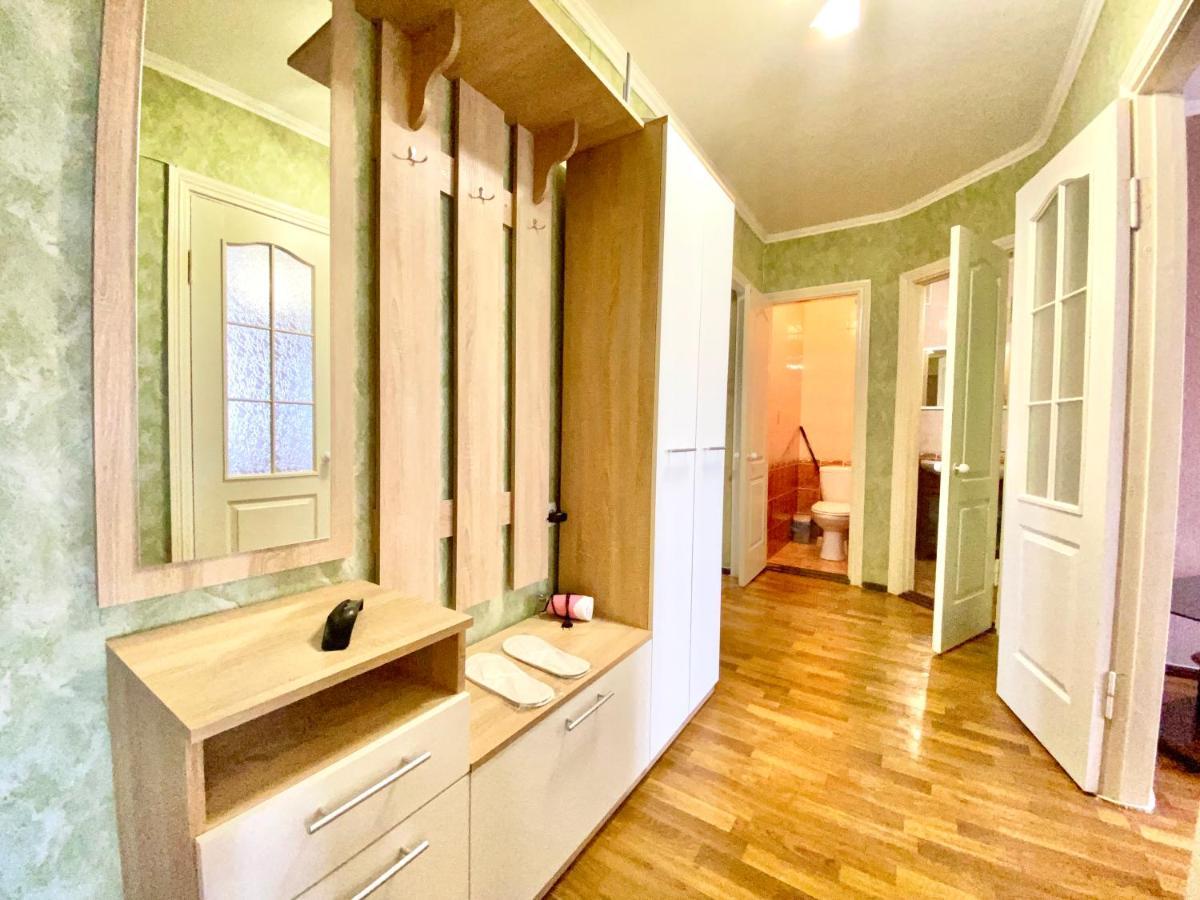 Apartpoltava Центр Полтави, Простора Та Зручна Квартира Біля Пует, 2-Окремі Кімнати, Звітна Документація Для Відрядження Exterior foto